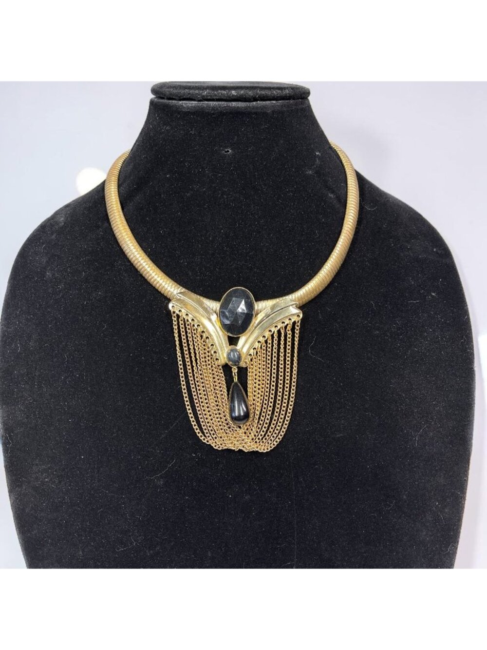 Vintage 1980s Gold Tone Snake Chain Fringe Bib Necklace Black Cabochon Statement